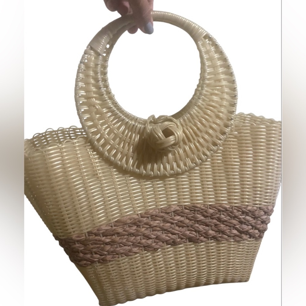 ARTISAN Handmade Basket Tote